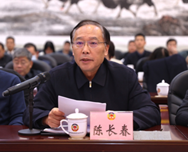 陳長(zhǎng)春.JPG