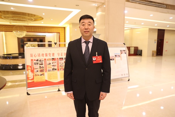 文家富委員。記者_張璐_攝(1419699)-20250115093818.jpg