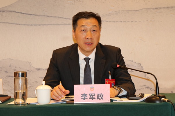 渭南市政協黨組書記李軍政。_張望榮__攝(1460520)-20250219085009.jpg